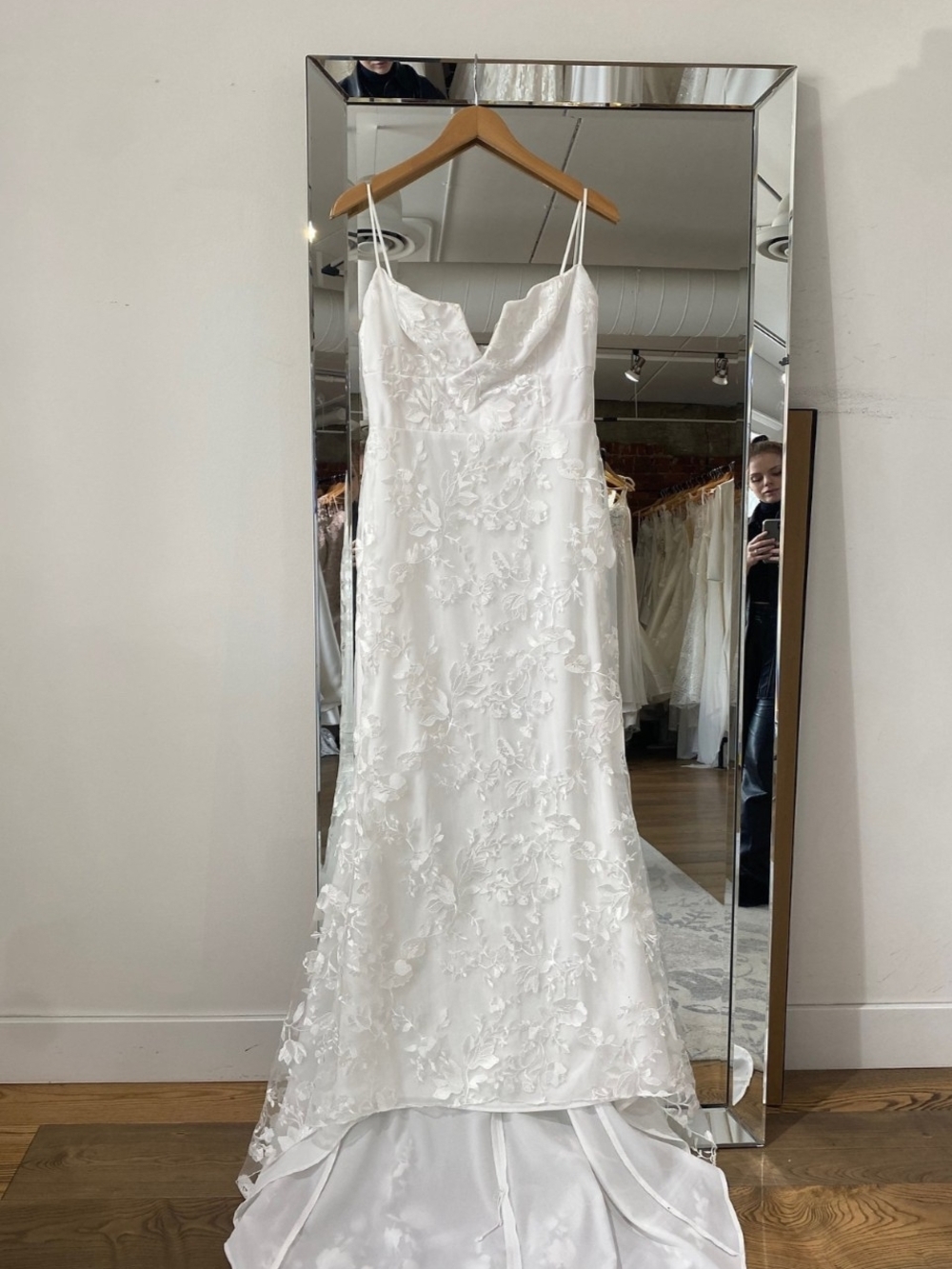 The Cambridge" Bridal Gown By Park & Fifth - Picture 2 of 3